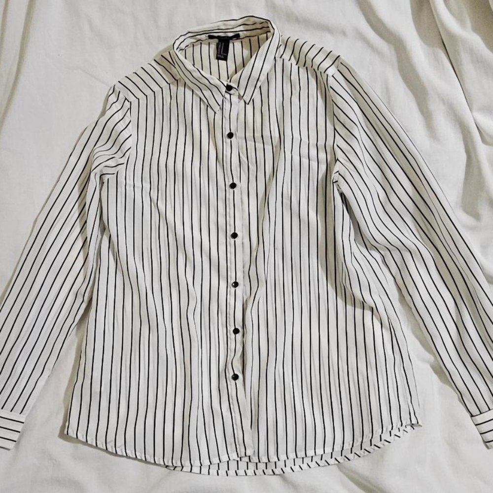 Forever 21 Black and White Stripe Shirt